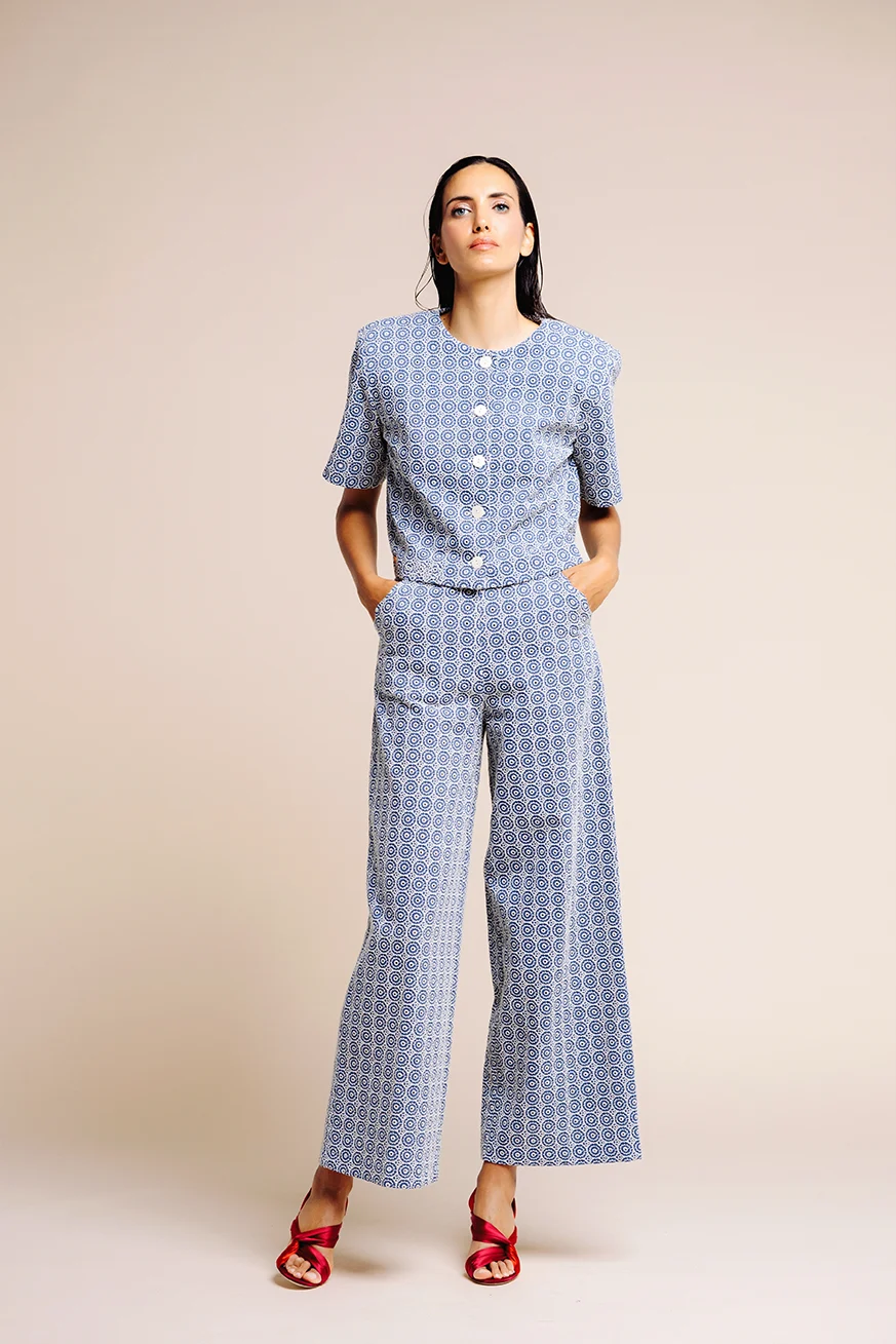 CONJUNTO-LINO-BORDADO-AZUL-LARGO-4 (1)