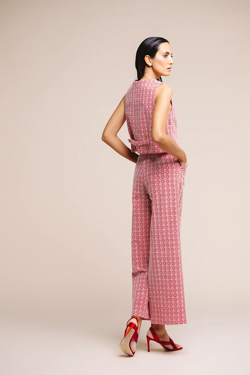 CONJUNTO-LINO-BORDADO-ROJO-LARGO-1