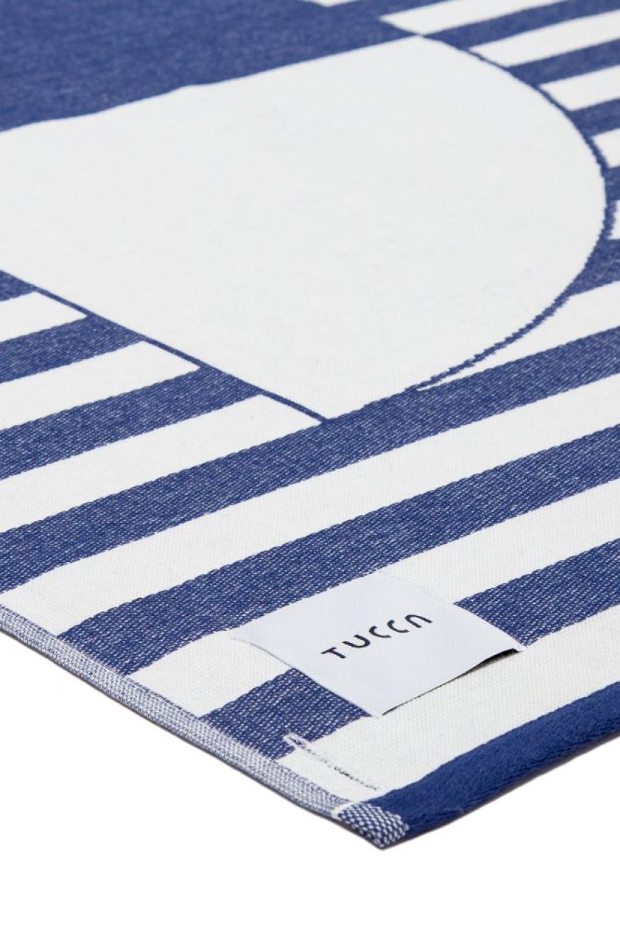 Detalle-Toalla-Tucca-Florida-azul-mar