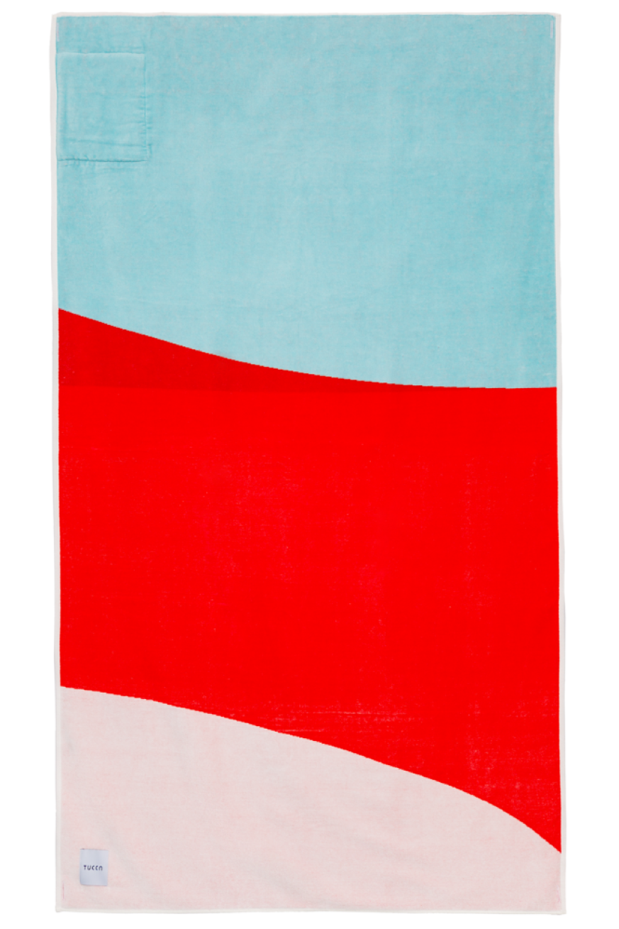 Toalla Tucca Berry rojo turquesa y rosa etirada