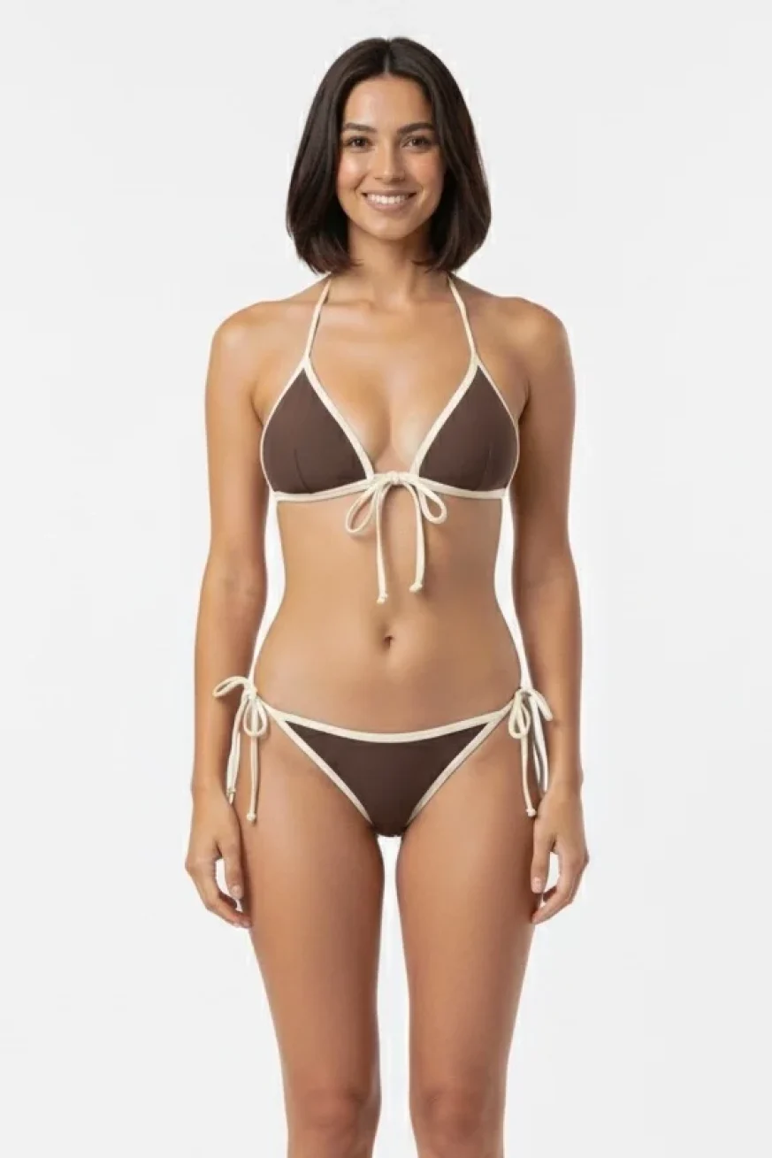 Bikini Huahine Chocolate de Elena Morales, vista frontal.