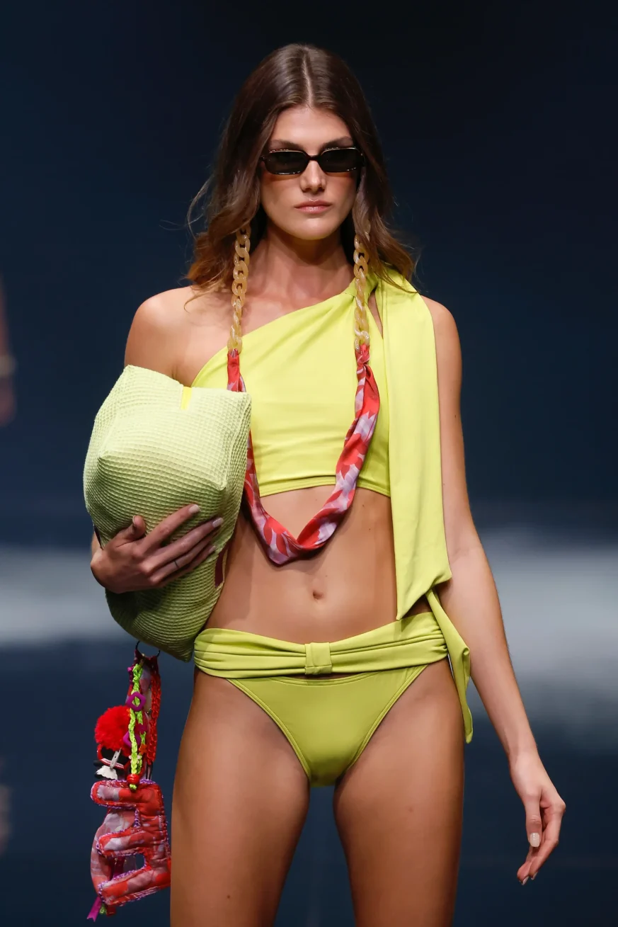 Bikini Lima Limón de Elena Morales, vista detalle.