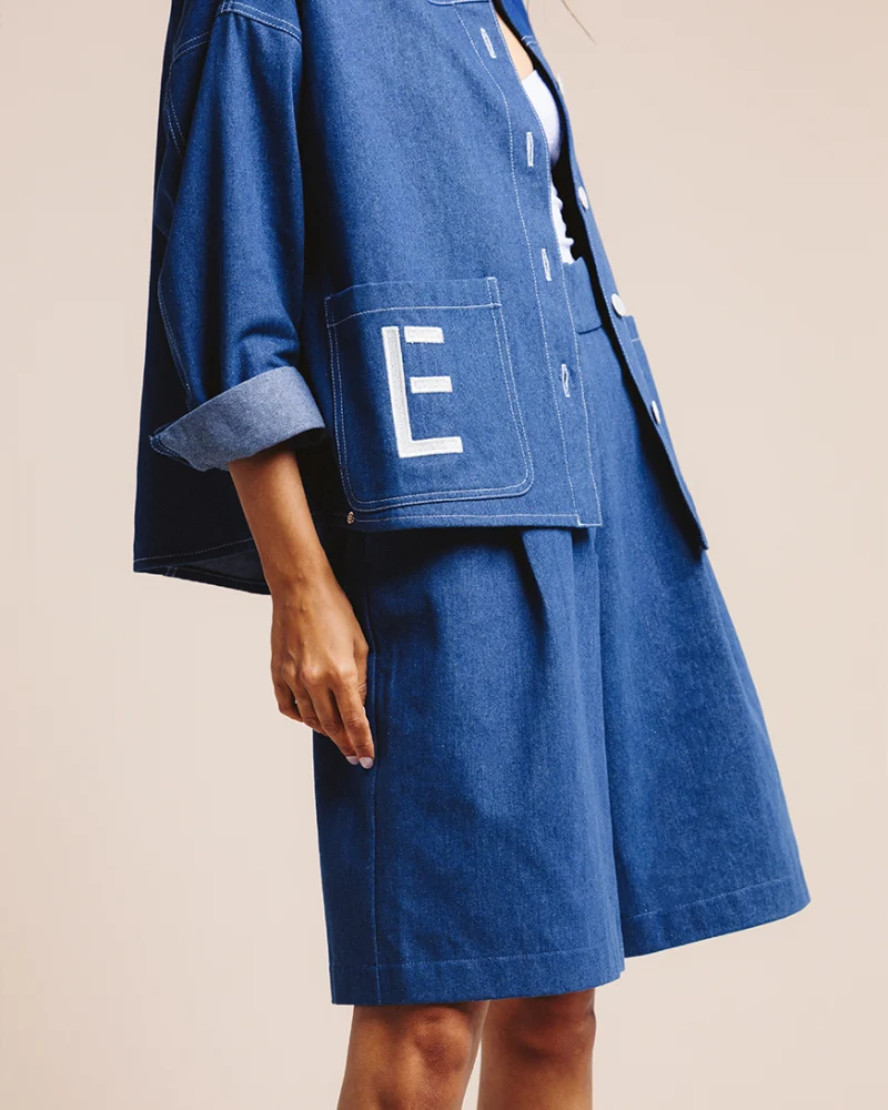 sobrecamisa y pantalón e